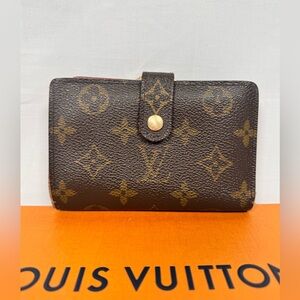 Louis Vuitton Viennois Wallet